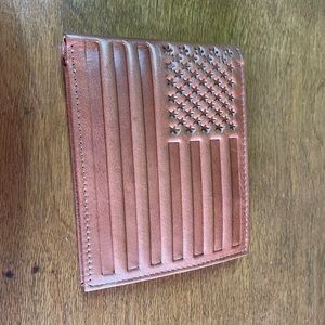 Stone Mountain brown leather bifold American flag brand new never used